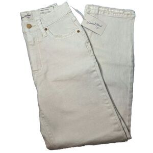 Universal Thread Ecru High Rise 90s Straight Leg Frayed Hem Jean 4 SHORT New!